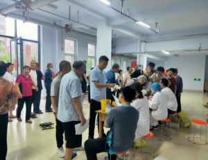 推进疫苗接种 共筑免疫屏障