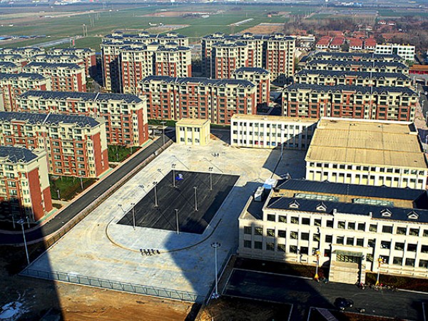 李洪波 旧貌换新颜